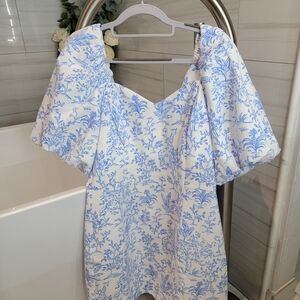 Lilly Pulitzer Justina Skirted Romper Blue and White Floral Perfect For Easter